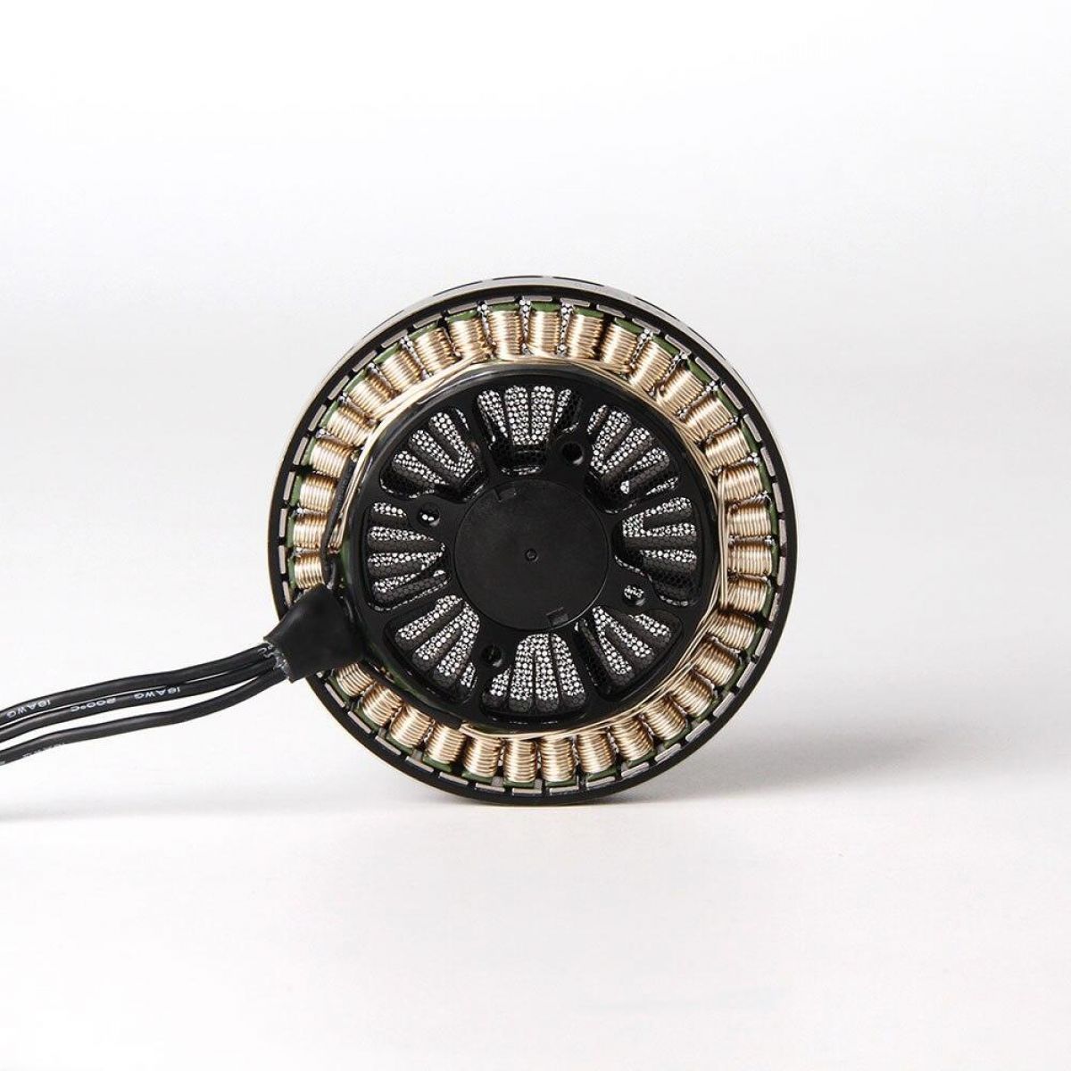 Бесколлекторный мотор T-motor U8 Lite KV190, 7кг тяга, серебристая обмотка, FOC ESC, для UAV квадрокоптера Бесколлекторный мотор T-motor U8 Lite KV190, 7кг тяга, серебристая обмотка, FOC ESC, для UAV квадрокоптера